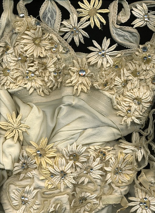 Carin Ingalsbe, Bugaku
Archival pigment print on paper, Sizes vary